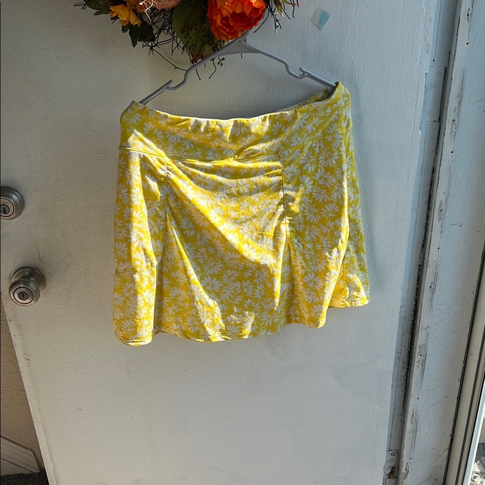 Cuddl Duds Gold Ruched Mini Skater Skirt 1/2 price Monday 🌸